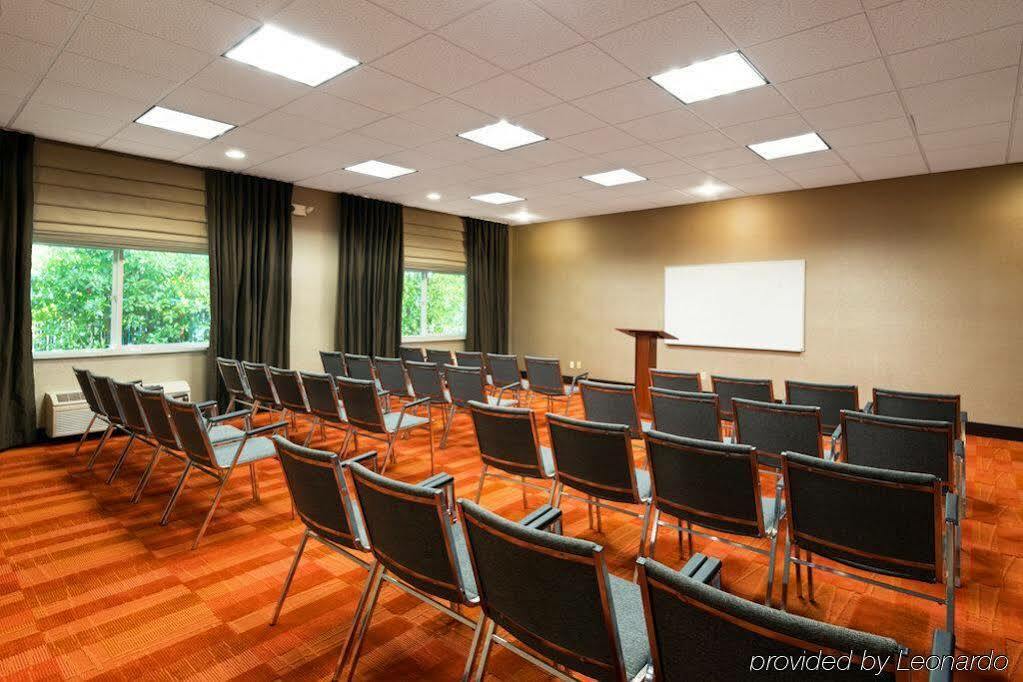 Holiday Inn Express Hotel & Suites North Seattle - Shoreline, An Ihg Hotel Exteriör bild
