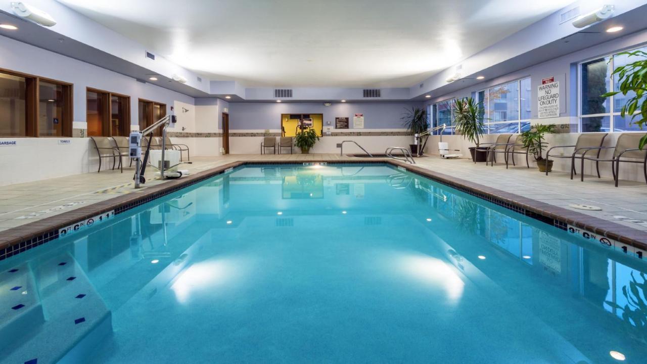 Holiday Inn Express Hotel & Suites North Seattle - Shoreline, An Ihg Hotel Exteriör bild