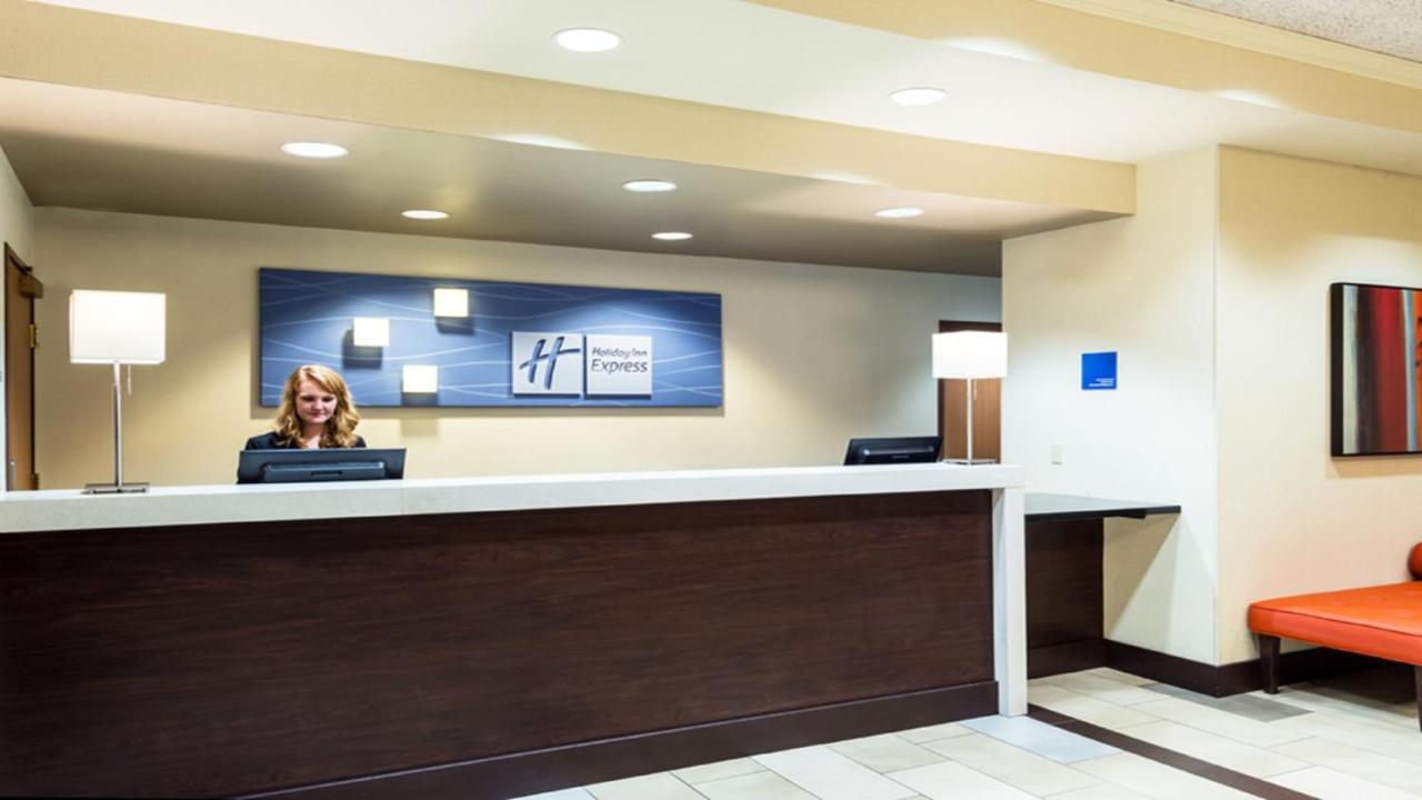 Holiday Inn Express Hotel & Suites North Seattle - Shoreline, An Ihg Hotel Exteriör bild